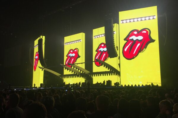 Rolling Stones 8-min